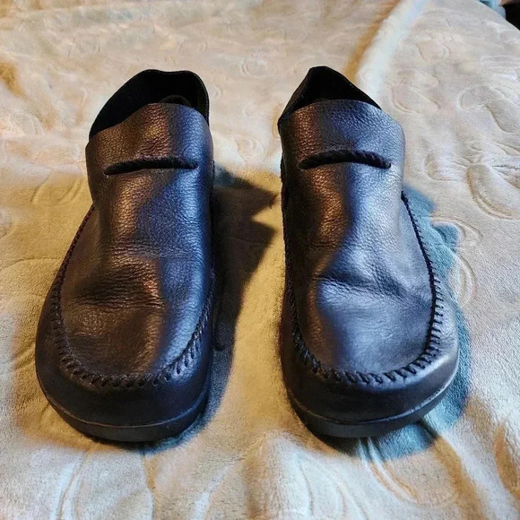 Size 10 OTZ Shoes Men's OG WRL Slip On Black Leather Internal Sock System - Picture 2 of 9